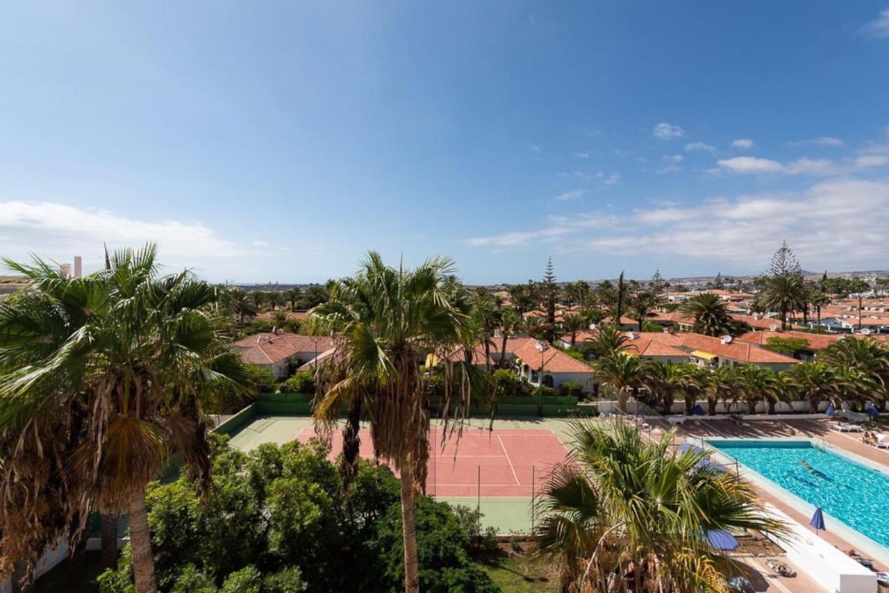 4 Minutes Walk From Yumbo Apartment Maspalomas  Bagian luar foto