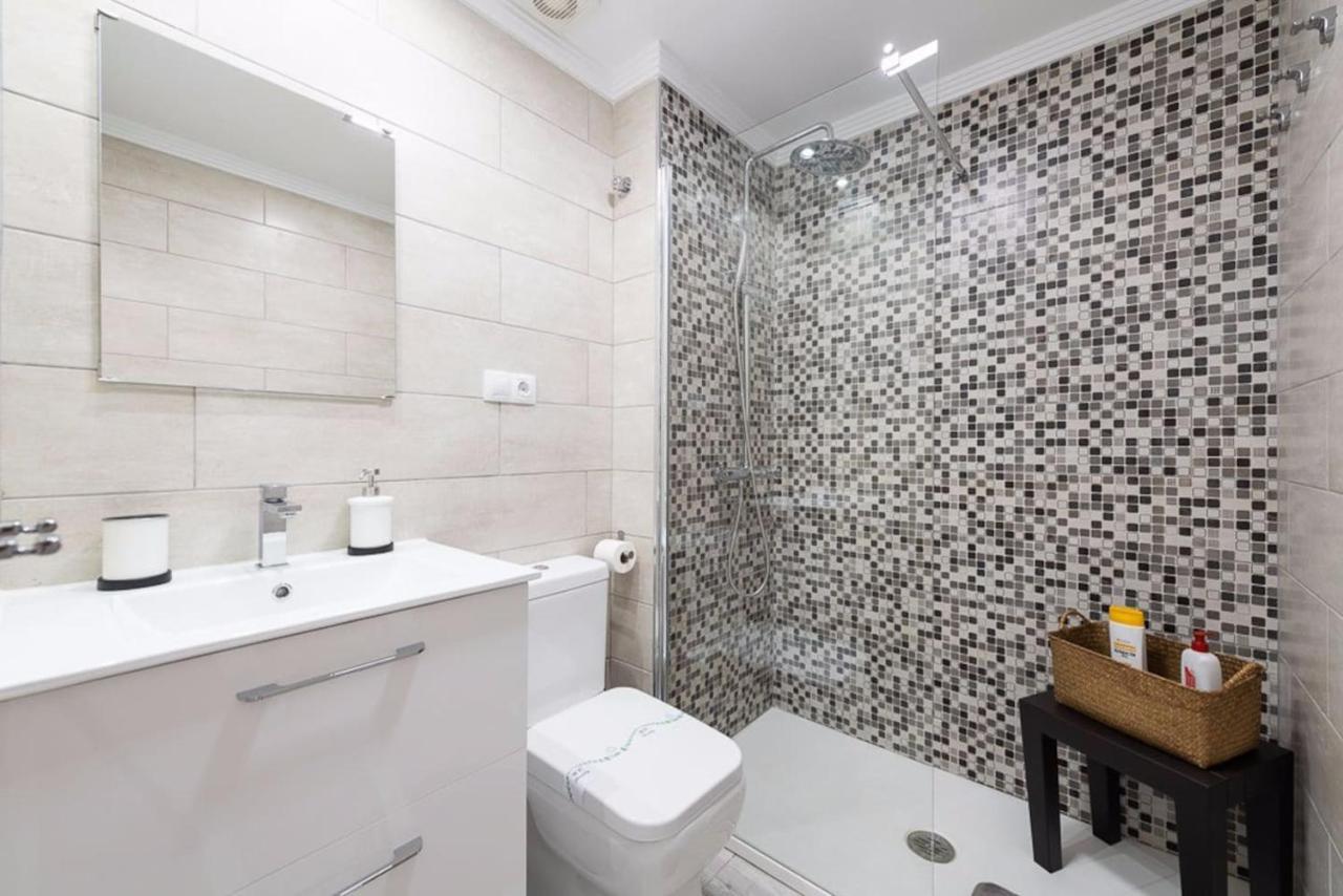 4 Minutes Walk From Yumbo Apartment Maspalomas  Bagian luar foto
